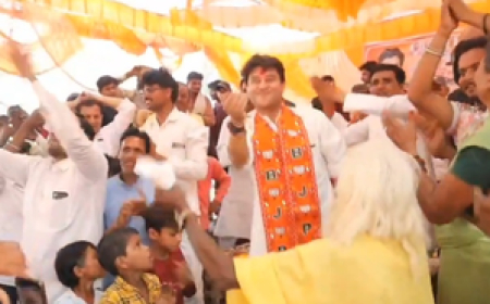 अलग अंदाज में नजर आए ज्योतिरादित्य सिंधिया, चुनाव प्रचार के बीच डांस करने का वीडियो वायरल