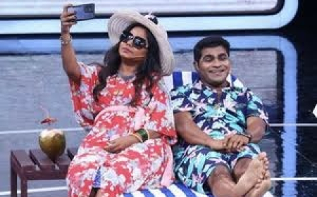 'मैडनेस मचाएंगे' के 'साइको बाइको' एक्ट में आया मजेदार ट्विस्ट, घूमने निकल पड़े 'नवरा' और 'बाइको'