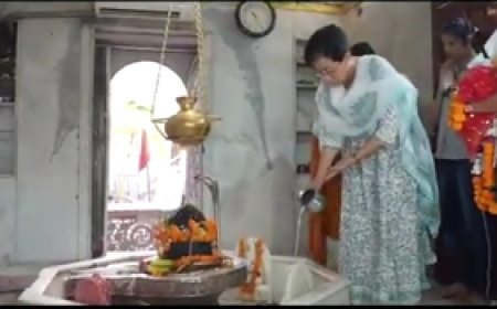 आतिशी के अनिश्चितकालीन अनशन का दूसरा दिन, कहा- पानी मिलने तक जारी रहेगा अनशन
