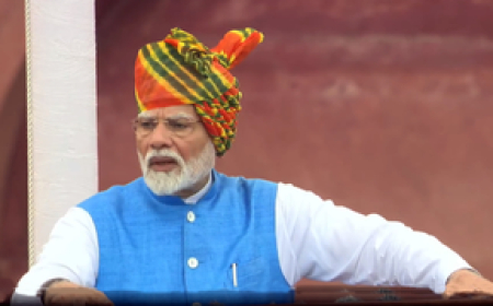 देश, समाज और राज्य सरकारों को गंभीरता से लेना होगा महिलाओं के खिलाफ अपराध : पीएम मोदी