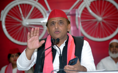 रक्षा बंधन पर अखिलेश यादव ने 'समाजवादी सबला-सुरक्षा वाहिनी' का किया गठन