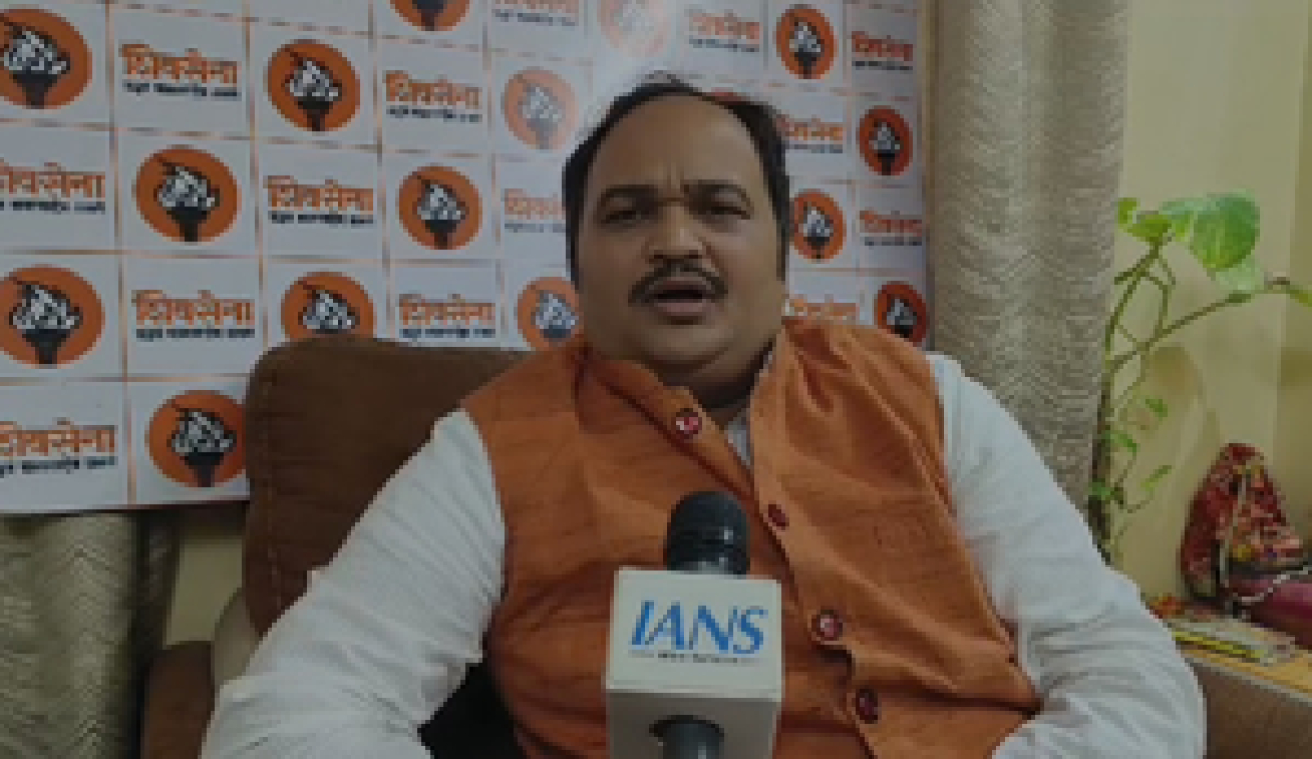 चुनाव आयोग सरकार के हाथ की कठपुतली बन गया है : शिवसेना (यूबीटी) नेता आनंद दुबे