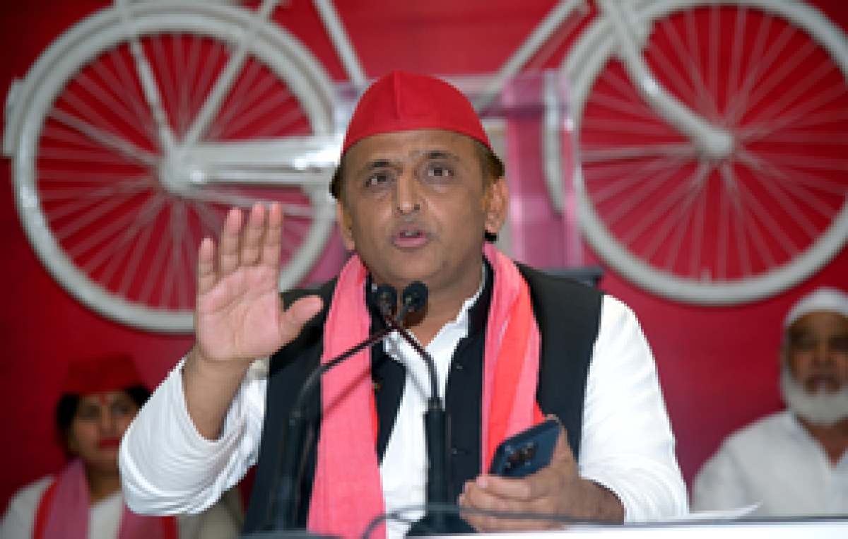 रक्षा बंधन पर अखिलेश यादव ने 'समाजवादी सबला-सुरक्षा वाहिनी' का किया गठन