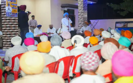 गांव Mugal Chakk में AAP उम्मीदवार Harmeet Sandhu को मिला जबरदस्त Support, लोगों ने कहा – इस बार जीत पक्की