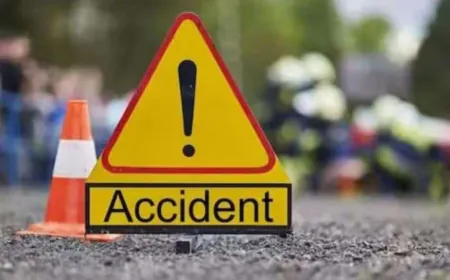 Kurukshetra में दर्दनाक हादसा: Truck से टकराकर Car में लगी आग, Kaithal के ADA की मौत; साथी युवक की हालत गंभीर
