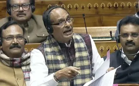 लोकसभा में विरोध के बीच जी राम जी बिल पास, विपक्ष ने सदन में कागज फाड़कर फेंका
