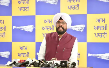 'आप' का सुखबीर बादल पर तीखा हमला: कुलदीप धालीवाल बोले "गैंगस्टर लाओ" मुहिम चला रहे हैं अकाली दल अध्यक्ष